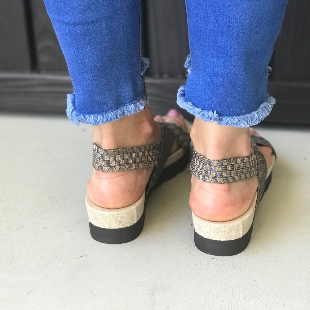 Woven Stretch Fabric Straps Plush Comfort Sandal - Picture 5 of 5